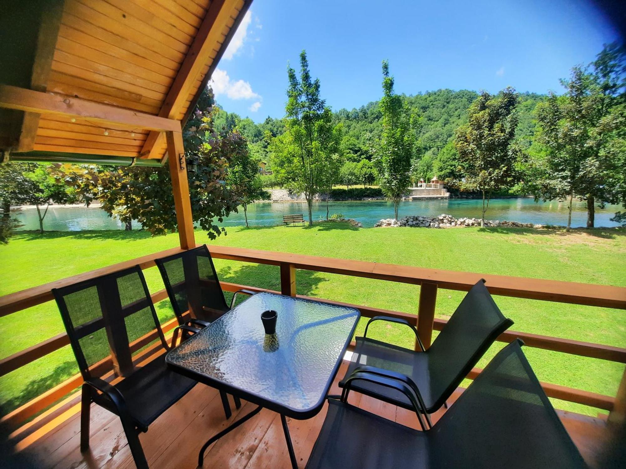 Hacienda Burzic Apartment คูเลนวาคูฟ ภายนอก รูปภาพ
